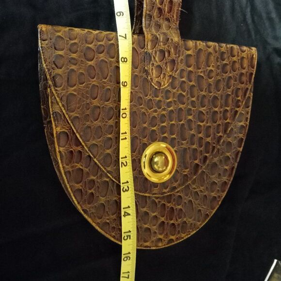 Vintage 1970's? U -Shaped Bag and Coin purse with Ball & Washer Clasp Wristlet  - Picture 4 of 9